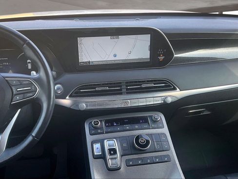 Used 2022 Hyundai Palisade Limited image 9