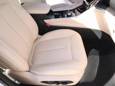 New 2025 Jeep Grand Cherokee L Limited image 15