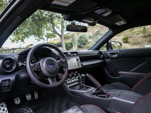 Used 2024 Subaru BRZ Premium image 16