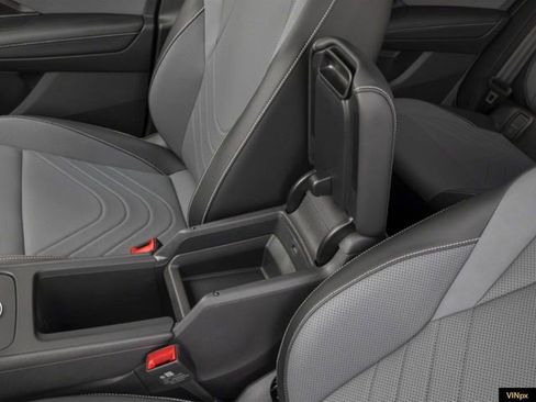 New 2026 Volkswagen Tiguan SE R-Line image 13