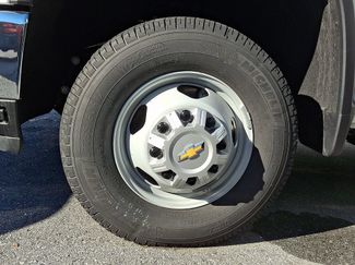 New 2025 Chevrolet Silverado 3500 W/T w/ WT Convenience Package AWD/4WD video 4