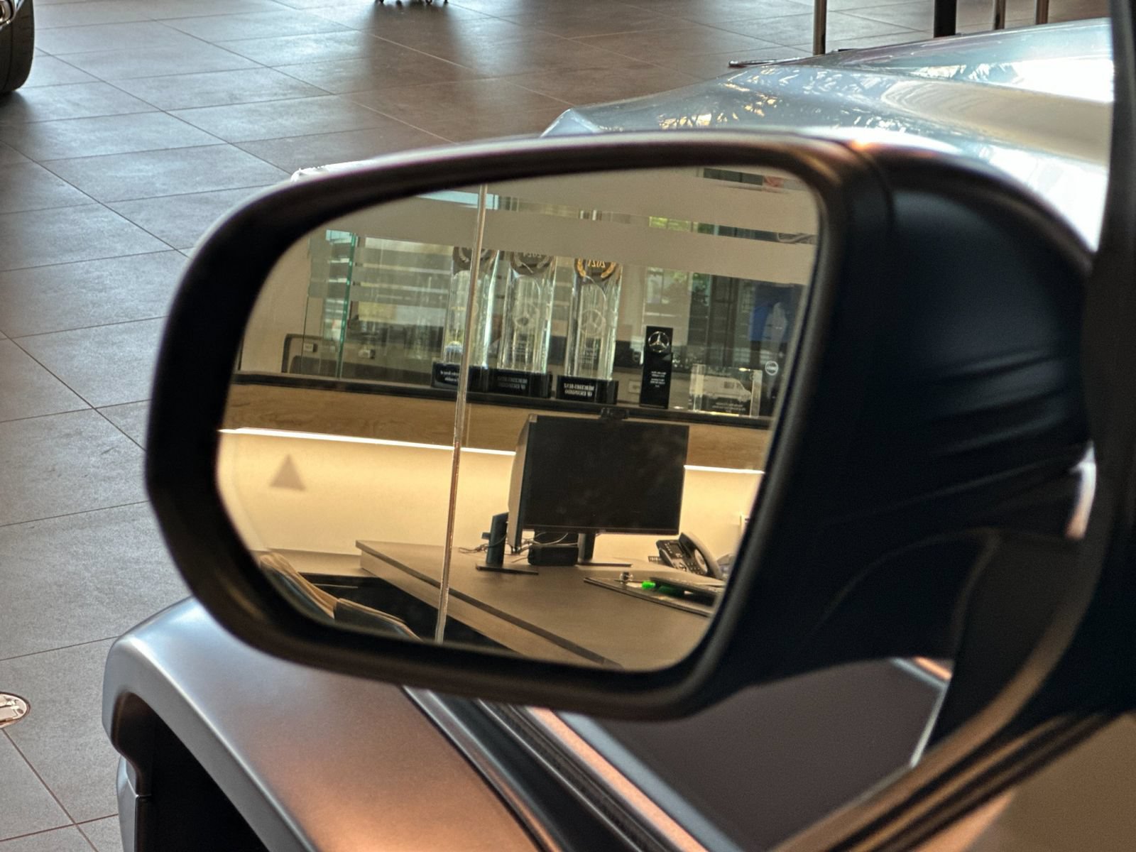New 2027 Mercedes-Benz G 580 e image 9