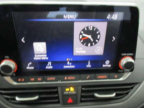 New 2025 Nissan Altima 2.5 SR image 22