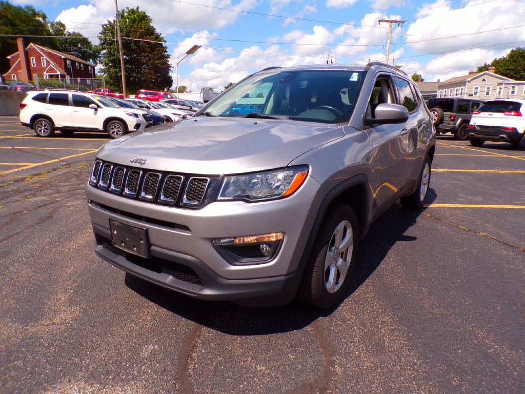 Certified 2020 Jeep Compass Latitude w/ Cold Weather Group AWD/4WD image 1