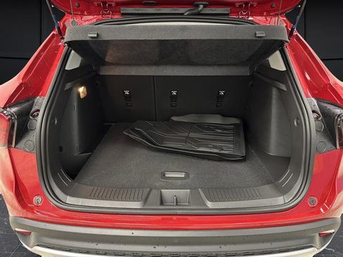 New 2026 Chevrolet Trax LT image 13