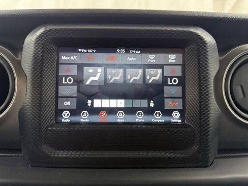 Used 2023 Jeep Wrangler Unlimited Sport AWD/4WD image 23
