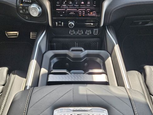 New 2026 RAM 1500 Tungsten w/ Trailer Tow Group AWD/4WD image 10