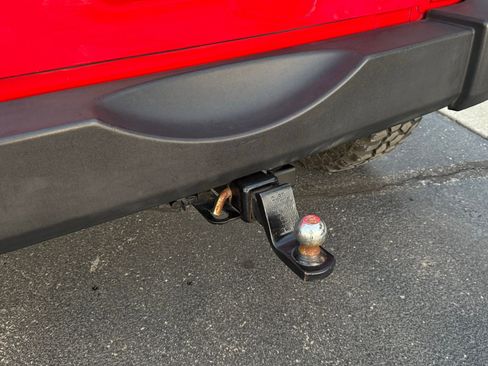 Used 2012 Jeep Wrangler Sport image 11