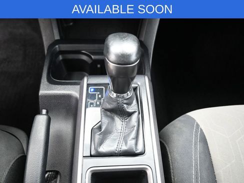 Used 2020 Toyota Tacoma TRD Off-Road image 25