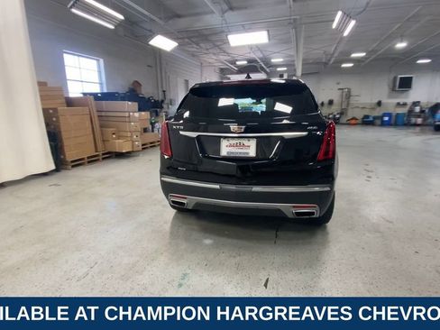 Certified 2024 Cadillac XT5 Premium Luxury w/ LPO, Floor Liner Package AWD/4WD image 9