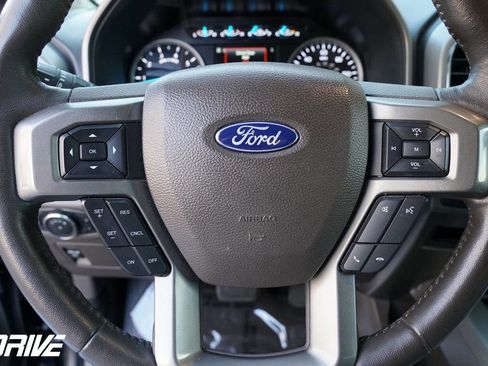 Used 2021 Ford Expedition XLT image 21