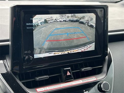 Used 2025 Toyota Corolla SE image 21