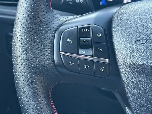 Used 2025 Ford Escape ST-Line w/ Equipment Group 301A FWD image 32