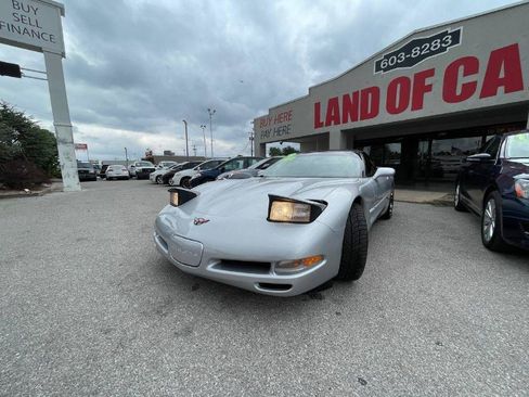 Used 1998 Chevrolet Corvette Convertible w/ Performance Handling Pkg image 46