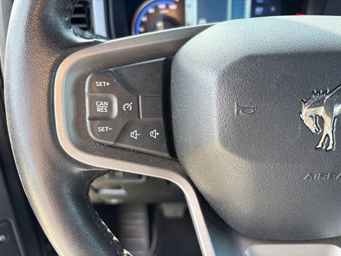 Certified 2021 Ford Bronco Black Diamond image 19