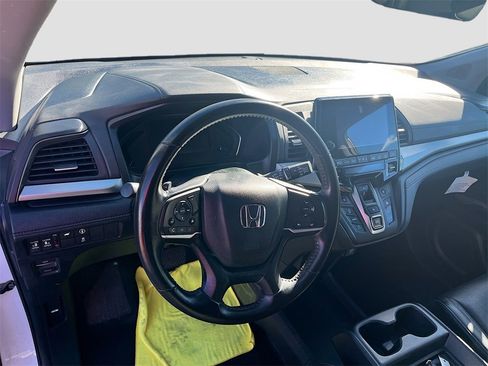 Used 2024 Honda Odyssey EX-L image 9
