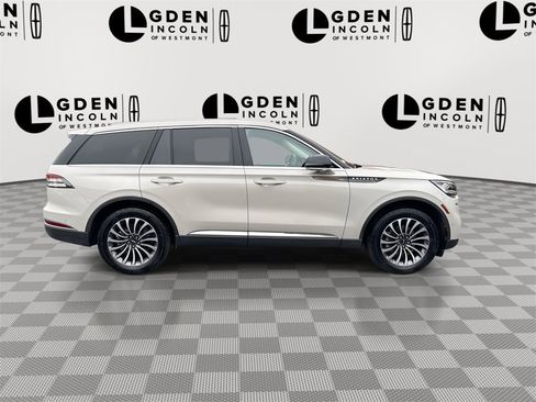 Certified 2023 Lincoln Aviator Reserve w/ Elements Package Plus image 9