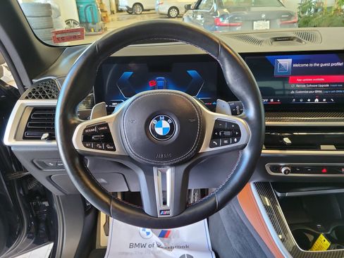 Used 2025 BMW X5 M60i image 21