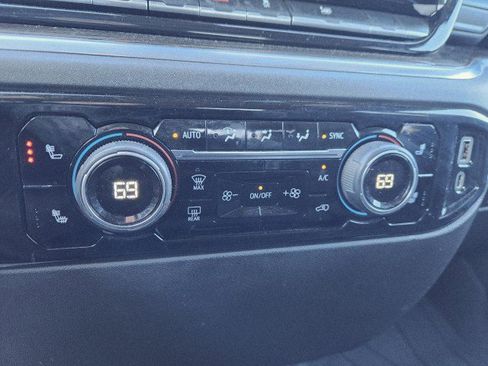 Used 2022 Chevrolet Silverado 1500 LT w/ Protection Package image 42