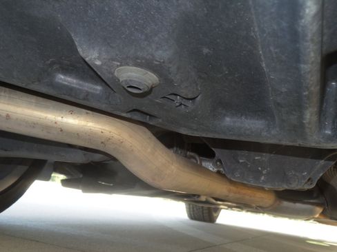 Used 2013 Mercedes-Benz C 250 Sport image 13