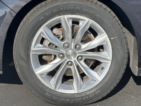 Used 2023 Chevrolet Malibu LT w/ Driver Confidence Package image 46