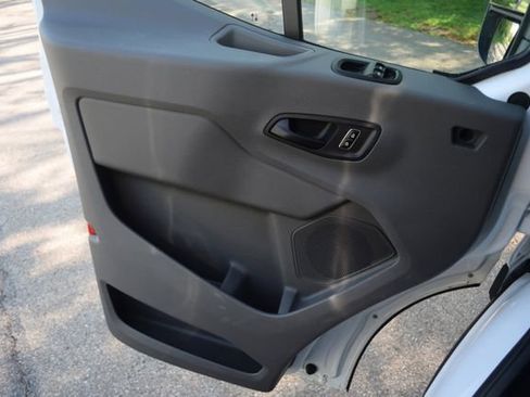 Used 2023 Ford Transit 350 XLT RWD image 21