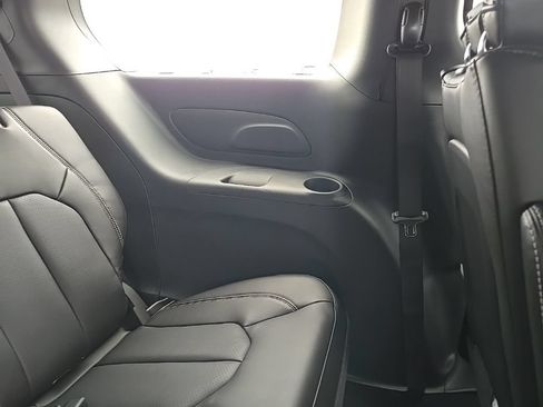 New 2026 Chrysler Pacifica Select w/ S Appearance Package FWD image 85