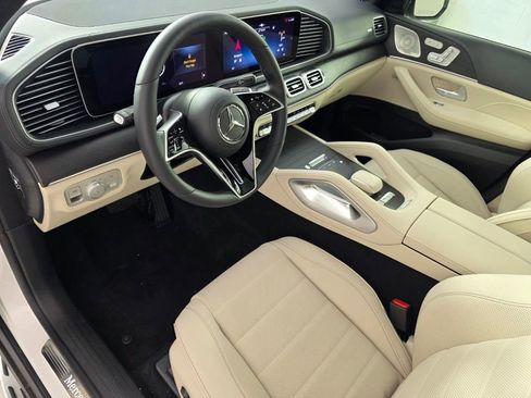 New 2026 Mercedes-Benz GLE 580 4MATIC image 7