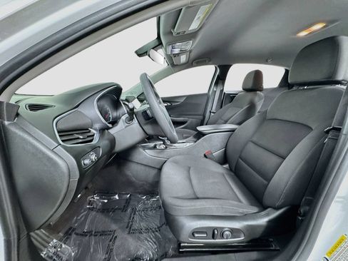 Used 2021 Chevrolet Malibu LT FWD image 10