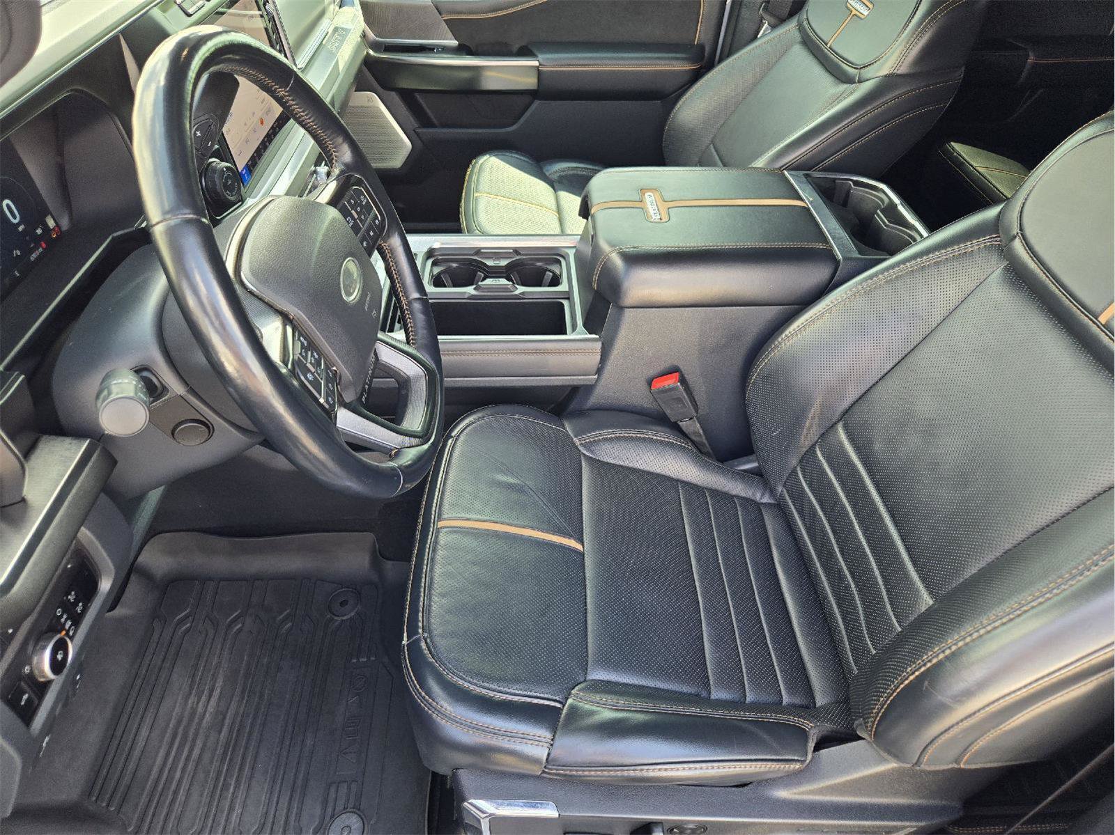 Used 2024 Ford F250 Platinum w/ FX4 Off-Road Package AWD/4WD image 13