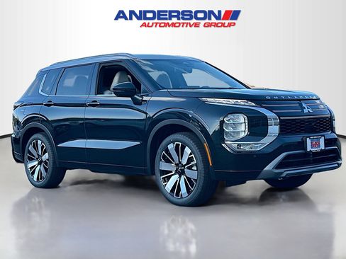 New 2025 Mitsubishi Outlander AWD image 1
