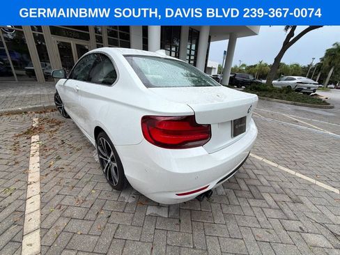 Used 2021 BMW 230i Coupe w/ Convenience Package RWD image 7