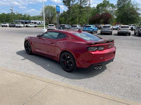 Used 2021 Chevrolet Camaro SS image 6