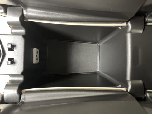 Used 2019 Buick Envision Preferred image 27