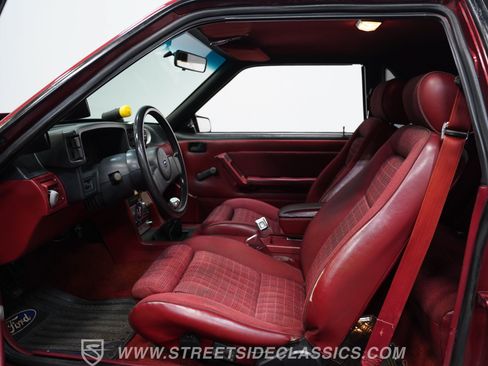 Used 1987 Ford Mustang GT RWD image 38