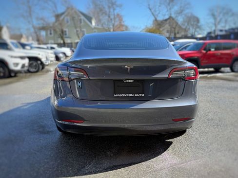 Used 2020 Tesla Model 3 Standard Range Plus image 10