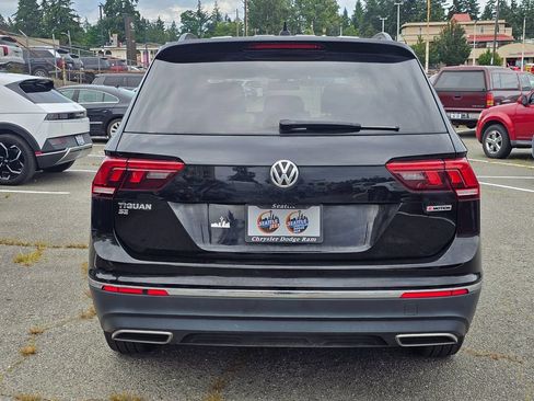 Used 2020 Volkswagen Tiguan SE AWD/4WD image 6