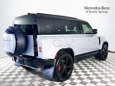 Used 2024 Land Rover Defender 110 X AWD/4WD image 7