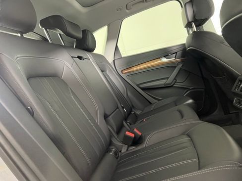 Certified 2023 Audi Q5 2.0T Premium Plus w/ Premium Plus Package image 16