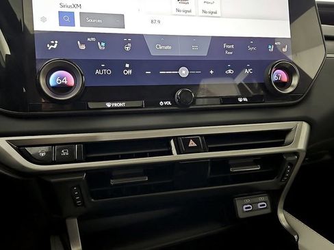 Used 2024 Lexus RX 350 w/ Convenience Package image 19