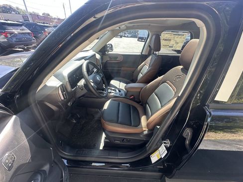 New 2025 Ford Bronco Sport Outer Banks w/ Sasquatch Outer Banks Package AWD/4WD image 9