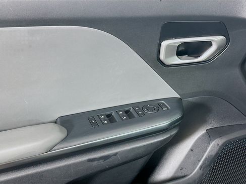 Used 2025 Kia K4 FWD image 15