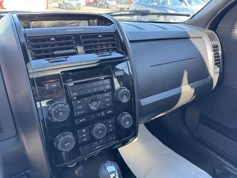 Used 2009 Ford Escape Limited image 11