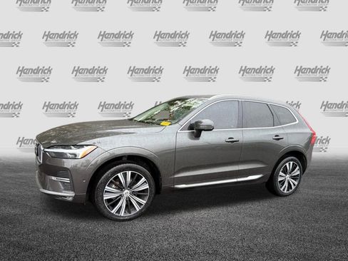 Certified 2022 Volvo XC60 B5 Inscription w/ Advanced Package image 44