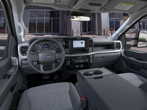 New 2026 Ford F250 XL w/ STX Appearance Package AWD/4WD image 31