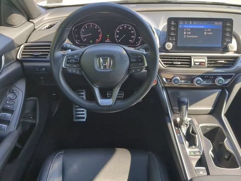 Used 2019 Honda Accord Sport image 14