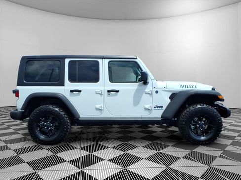 Used 2025 Jeep Wrangler Unlimited Sport S 4xe AWD/4WD image 26