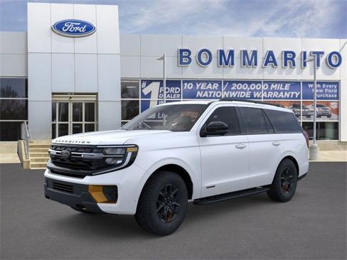 New 2025 Ford Expedition Tremor image 1