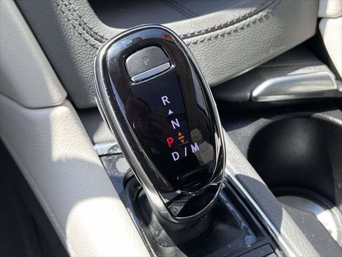 Used 2025 Cadillac XT5 Premium Luxury w/ Technology Package AWD/4WD image 34