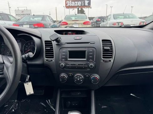 Used 2015 Kia Forte LX w/ Popular Package image 2